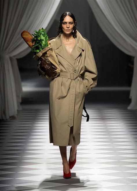 Fashion Week De Milan Voici Les Tendances Beaut Rep R Es Sur Les