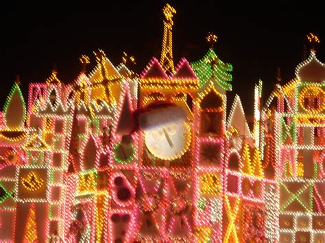 My Disneyland Photos: It's A Small World Holiday - Small World Clock ...