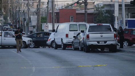 Homicidios Tijuana Matan A Ex Agente Municipal Cuando Viajaba En