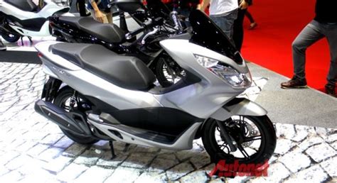 Honda PCX Facelift Indonesia | AutonetMagz :: Review Mobil dan Motor Baru Indonesia