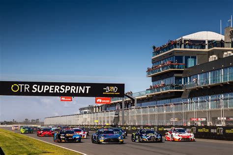 Fanatec Gt World Challenge Australia Powered By Aws Sro Motorsports Group