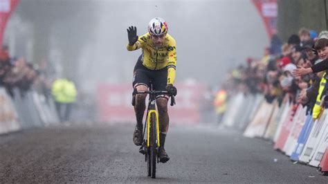 Cyclocross De Loenhout Wout Van Aert Termine E Pour Son Retour