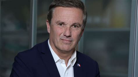 Législatives Nicolas Dupont Aignan devancé par la République en