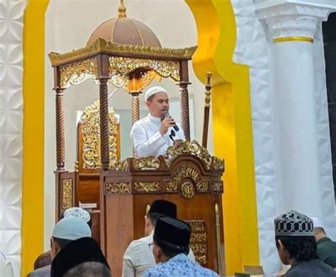 Sambut Ramadhan Dimalam Pertama Bupati Kolaka Timur Shalat Tarawih Di