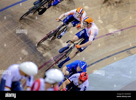 SAINT QUENTIN EN YVELINES Youri Havik Y Jan Willem Van Schip En