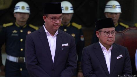 Anies Cak Imin Resmi Daftarkan Gugatan Hasil Pilpres Ke MK TribunNews