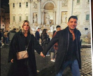 Michelle Hunziker E Alessandro Carollo Le Foto Del Weekend Romantico A