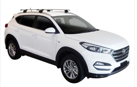 Hyundai Tucson With Flush Rails 8 2015 7 2018 Pro Rack Silver Thru