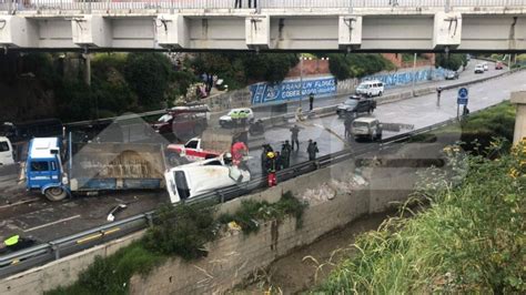 Cuatro Fallecidos Y 10 Heridos Tras La Colisión Registrada En La