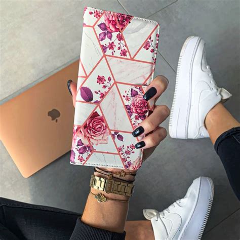 KNIŽKOVÝ KRYT TECH PROTECT WALLET GALAXY A52 LTE 5G FLORAL ROSE