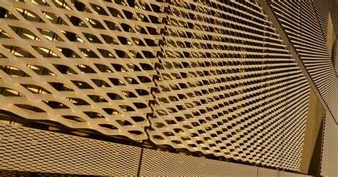 Etihad Arena Expanded Metal Meshes For Exterior Facades Italmesh