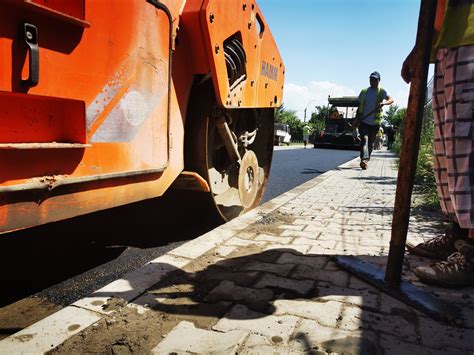 Fete Ti Str Zi Din Municipiu Intr Ntr Un Amplu Program De