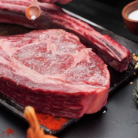 How To Cook The Perfect Tomahawk Steak By Tuscan Cattle Medium