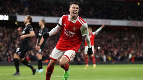 Arsenal Vence Na Volta Da Premier League Gol Brasileiro