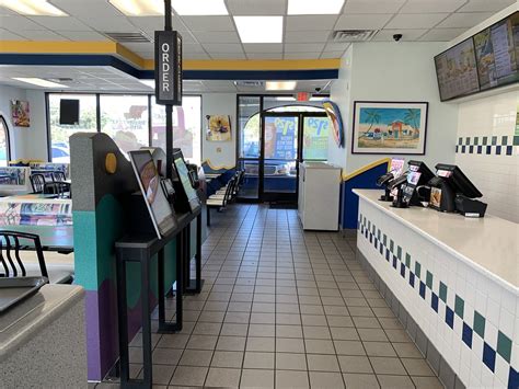 Taco Bell Interior A Photo On Flickriver