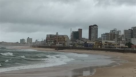 Salvador Tem Alerta Para Riscos De Alagamentos E Deslizamentos De Terra