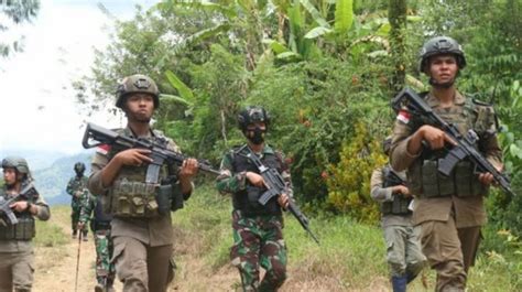 Hanyut Terseret Arus Saat Menyeberang Sungai Anggota Brimob Gugur