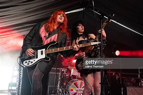 Lola Sam And Tallulah Sim Savage Of Hotwax Perform At The Tge Beach News Photo Getty Images