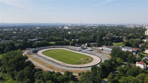 Koniec marzeń o lidze Zespół z Krakowa nie przystąpi do rozgrywek