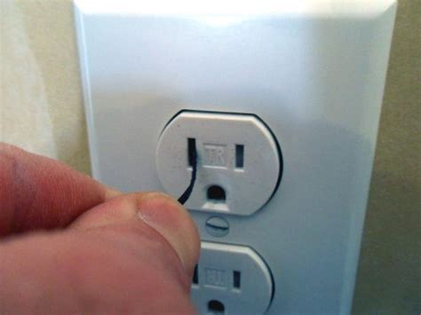 Tamper-Resistant Receptacles | Southern Chester County Electric