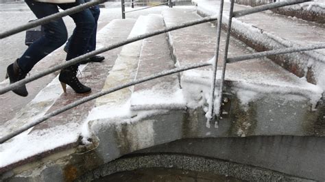 Pogoda na wtorek 26 marca Deszcz i śnieg Będzie chłodno