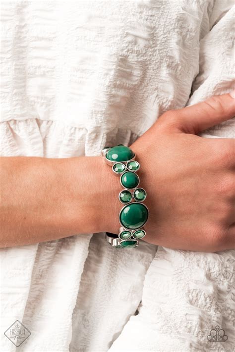 Paparazzi Bracelet Fashion Fix Sept 2020 Celestial Escape Green