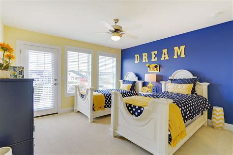 Trendy and Timeless: 20 Kids’ Rooms in Yellow and Blue