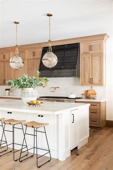 36 Cozy Stained Kitchen Cabinet Ideas Shelterness