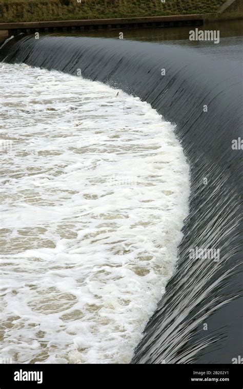 flood disaster area, river Aire flooding Stock Photo - Alamy