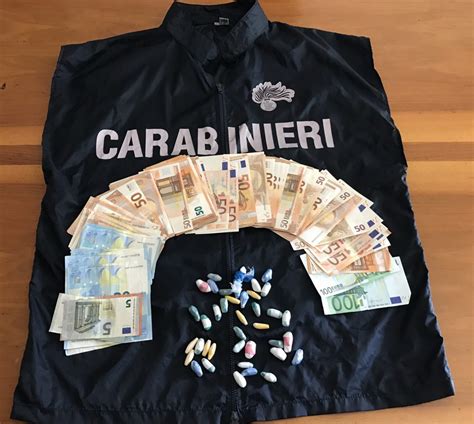 Il Pusher Di Via Spezia Nascondeva La Droga In Garage Arrestato Enne