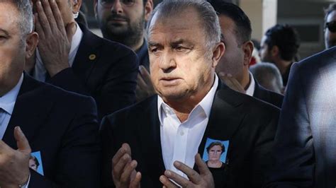 Fatih Terimin annesi Nuriye Terim son yolculuğuna uğurlandı