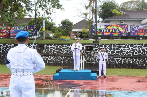 Danlanal Dabo Singkep Pimpin Upacara Peringatan HUT Ke 77 TNI AL