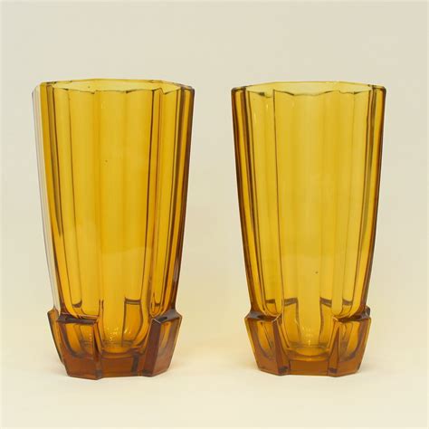 Art Deco Glasvasen Von Val Saint Lambert 1930er 2er Set Bei Pamono Kaufen