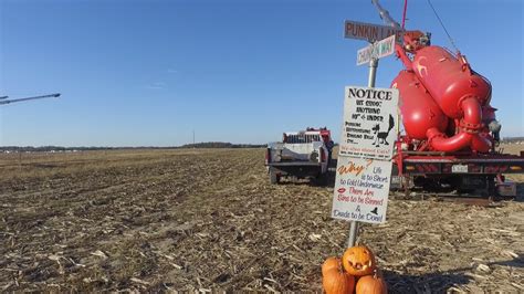 At Punkin Chunkin, smashing pumpkins is a celebration of America ...