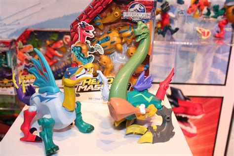 Jurassic World Toy Images From Hasbro At Toy Fair 2015 Collider