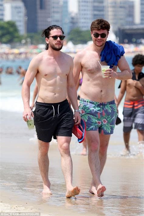 Game Of Thrones Actor Kit Harington Shirtless On The Beach In Brazil