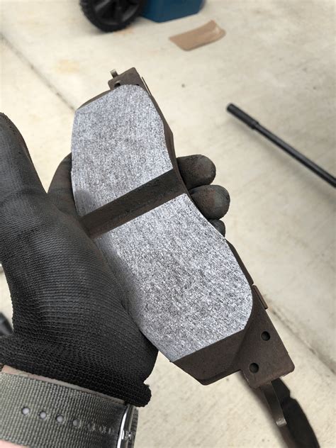 How To Tell If Your Brake Pads Are Glazed