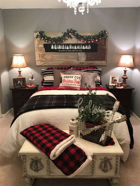 Cozy Christmas Bedroom Decor Ideas