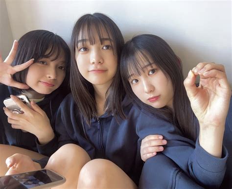 【画像】ヤンマガさん、美少女JK達を脱がせてしまうwwwwwwww
