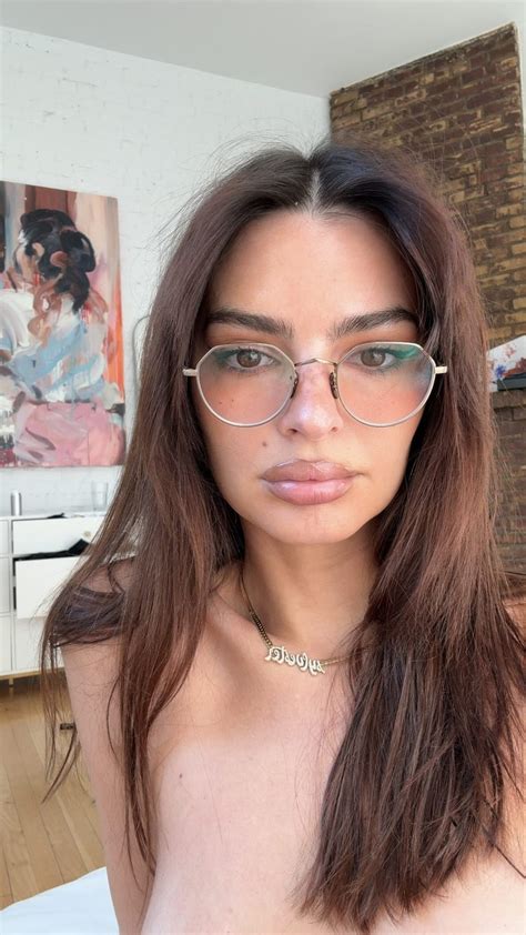 Picture Of Emily Ratajkowski