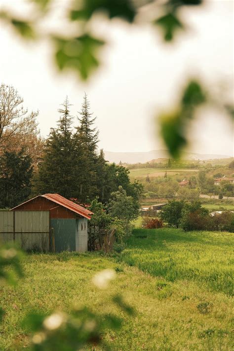 Uncovering Parquet’s Hidden Speed Levers: Page Strategies, Metadata