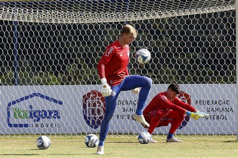 Roger De Volta Bahia Realiza Treino T Cnico E Segue Prepara O