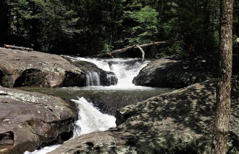 10 Beautiful Waterfalls Near Clayton, Georgia