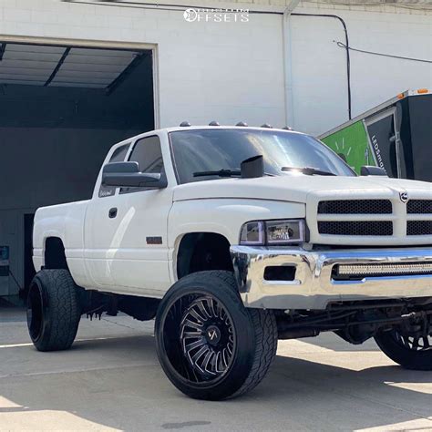 2000 Dodge Ram 2500 With 22x14 81 Arkon Off Road Alexander And 305