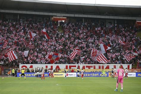 Crvena Zvezda Fudbal Sezonske Karte Rekord Veliko Interesova