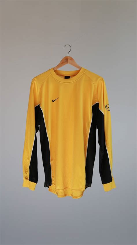 Nike Vintage Nike soccer Jersey | Grailed