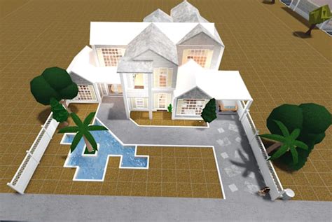 Build You Any Type Or Style Of Bloxburg House You Want By Sleepybwbe3 Fiverr