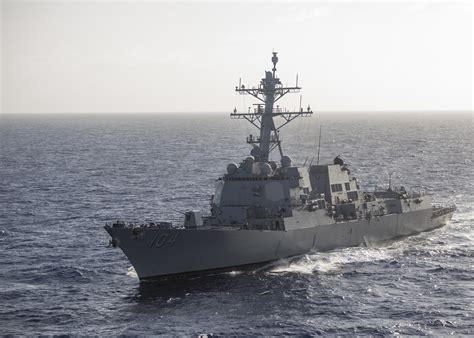 DVIDS - Images - USS Sterett (DDG 104) Transits Pacific Ocean [Image 1 ...