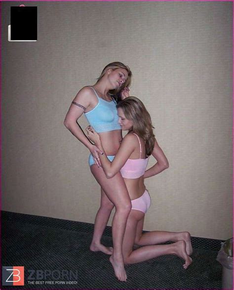 Lezzy Duo Have Joy ZB Porn