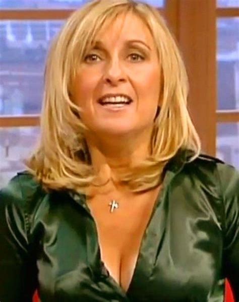 Pin By Charles On 💋💕fiona Phillips 💕💋 Glamour Phillips